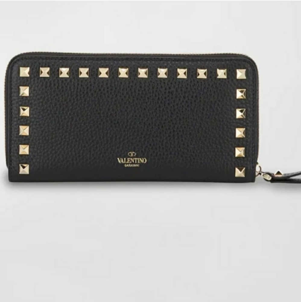 Valentino Garavani wallet